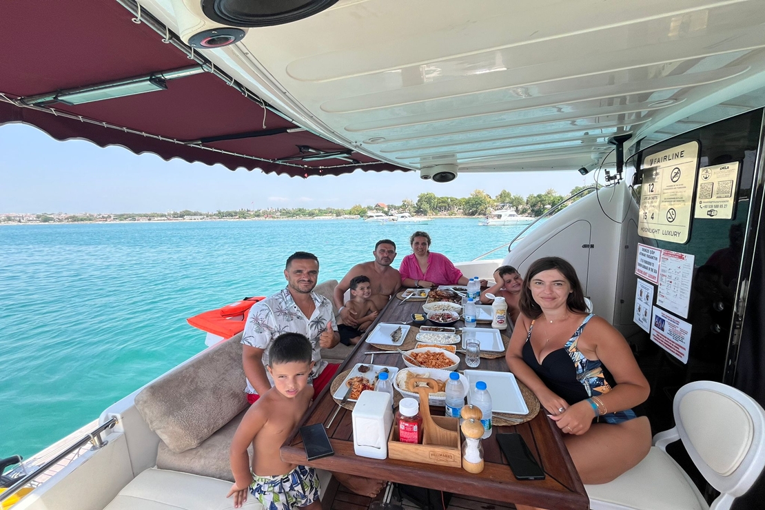 Side Yacht Rent - A14455-62